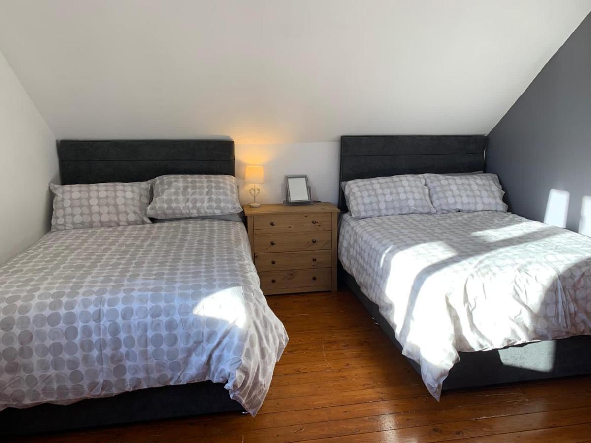 Holiday Home In Ballycastle - Fainne Na Cairde ภายนอก รูปภาพ