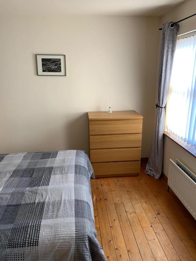 Holiday Home In Ballycastle - Fainne Na Cairde ภายนอก รูปภาพ